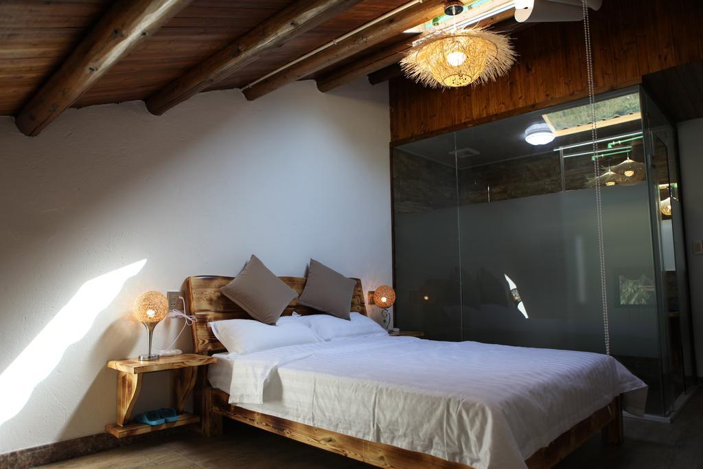 Moganshan Pinhouwu Hotel Deqing Rum bild